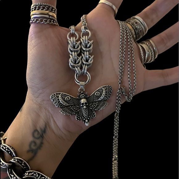 Handmade maille choker & moth skull moon design charm boho goth necklace - Picture 9 of 12